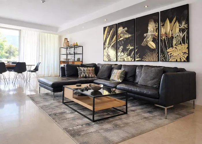 Noctua Puerto Alto 018 Estepona