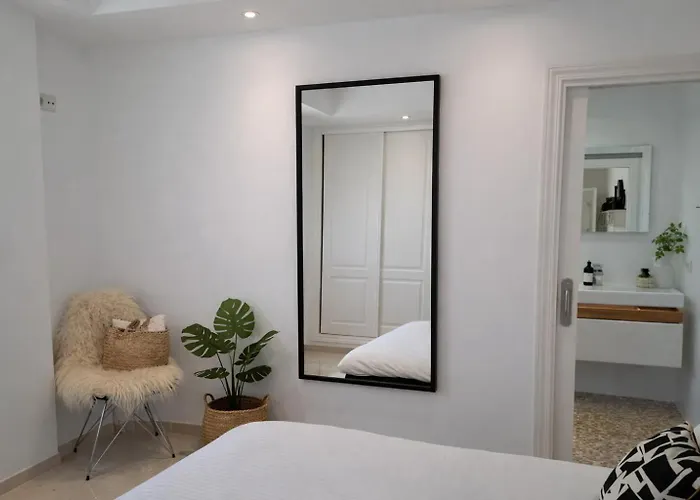 Noctua Puerto Alto 018 Estepona